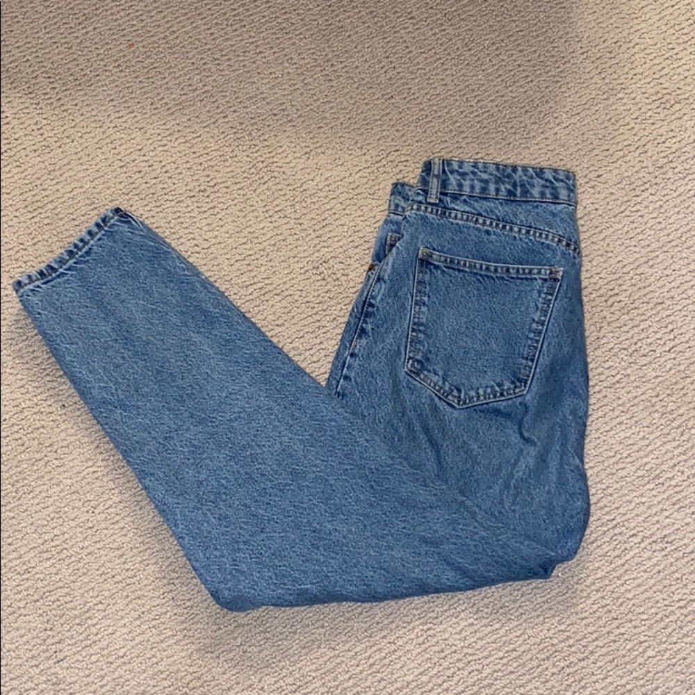 Zara High-Rise Classic Blue Jeans